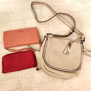 Vince Camuto Elegant Cream Shoulder/Crossbody Bag